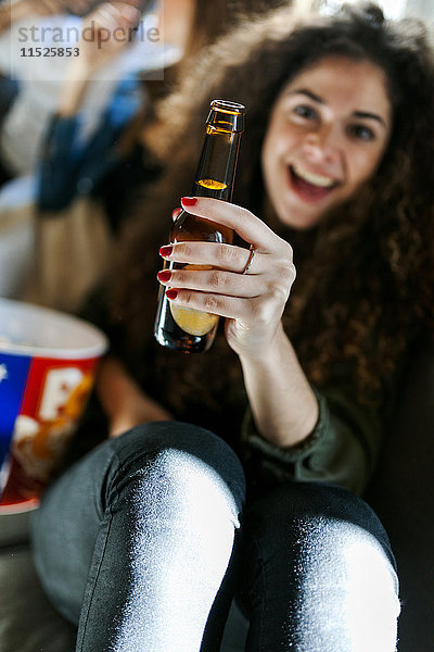 Frauentoast mit Bierflasche