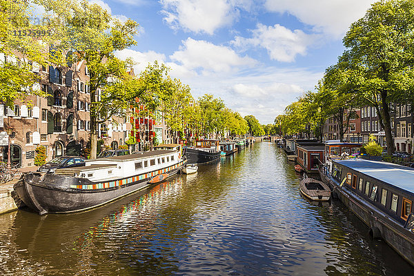 Niederlande  Amsterdam  Hausboote bei Brouwersgracht