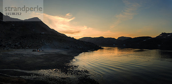 Grönland  Kulusuk  Trekkinglager am Fjord