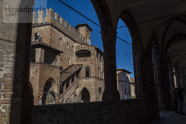 Italien  Emilia-Romagna  Castell'Arquato  Altstadt  Kirche Collegiata di Santa Maria
