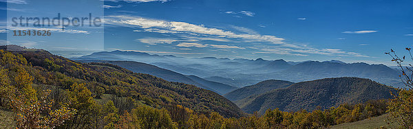 Italien  Marken  Canfaito  Wälder im Apennin im Herbst