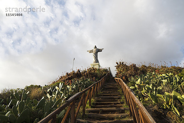 Portugal  Madeira  Statue Cristo Rei