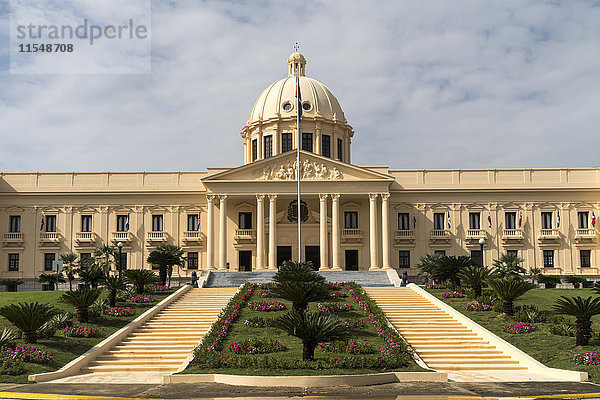 Dominikanische Republik  Santo Domingo  Nationalpalast