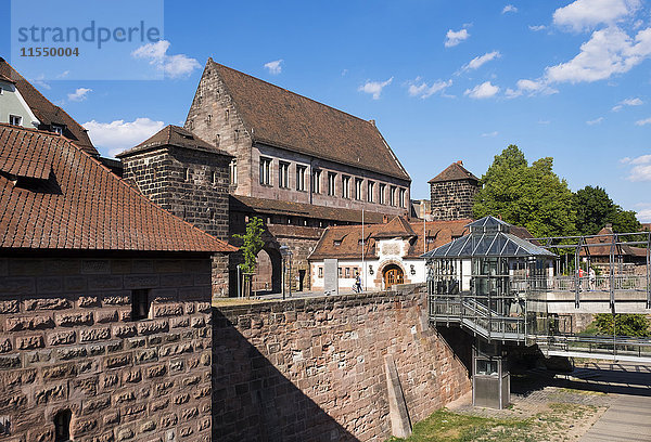 Deutschland  Nürnberg  Lorenz Altstadt  Stadtmauer und Kartäusertor