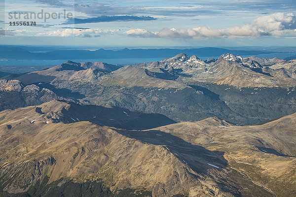 Luftaufnahme von Tierra del Fuego  Argentinien  Südamerika