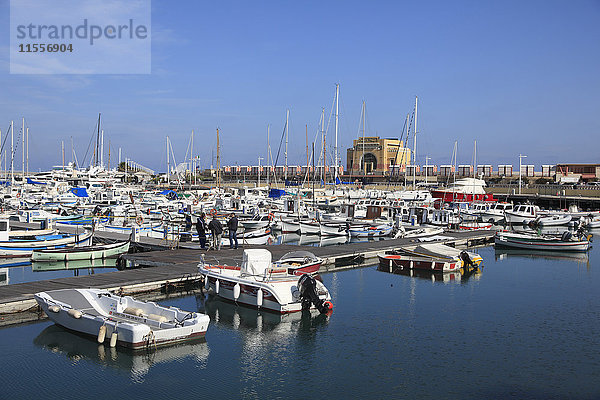 Hafen  Marina  Porto Maurizio  Imperia  Ligurien  Italienische Riviera  Italien  Europa