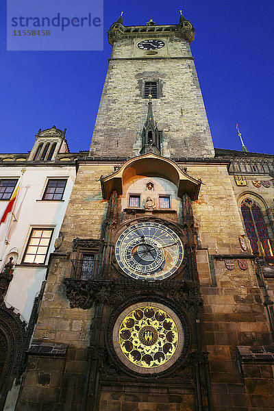 Tschechien  Prag  Rathausturm mit astronomischer Uhr