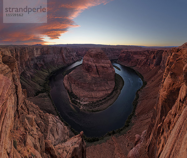 USA  Arizona  Page  Colorado River  Glen Canyon National Recreation Area  Horseshoe Bend