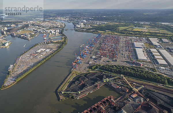 Deutschland  Hamburg  Luftaufnahme des Autoterminals