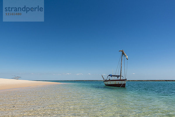 Dhau auf der Insel Benguerra  der zweitgrößten Insel des Bazaruto-Archipels; Mosambik'.