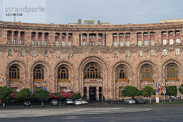 Marriott Hotel  Platz der Republik  Eriwan  Armenien  Asien