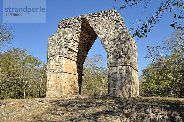Triumphbogen  Arco de Kabah  historische Maya-Stadt Kabah  Bundesstaat Yucatan  Mexiko  Mittelamerika