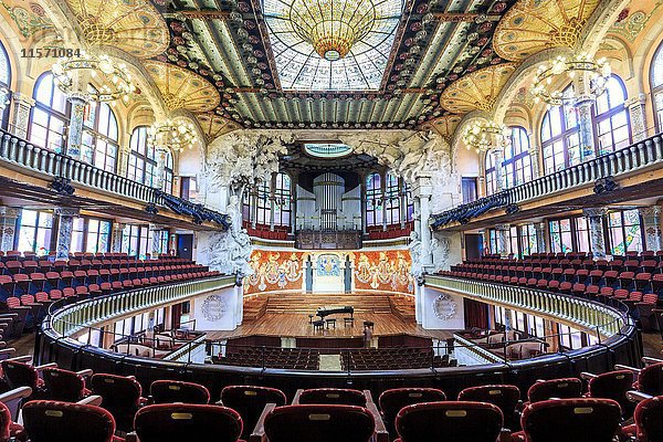 Palau de la Música Catalana  Konzertsaal  Architekt Lluís Domènech i Montaner  Barcelona  Spanien  Europa