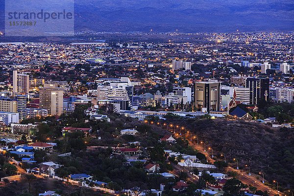 Stadt  Windhoek  Morgengrauen  Namibia  Afrika
