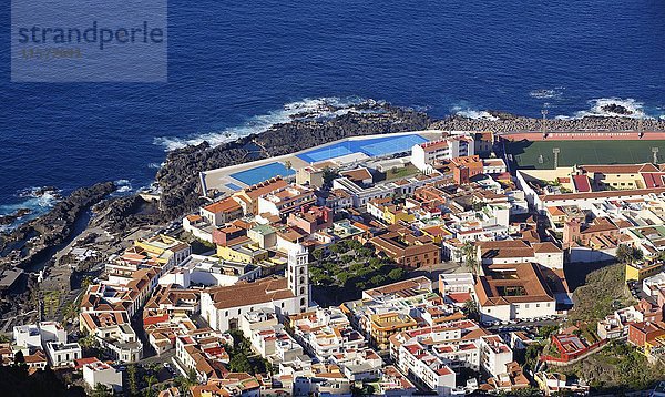 Blick auf Garachico  Teneriffa  Kanarische Inseln  Spanien  Europa