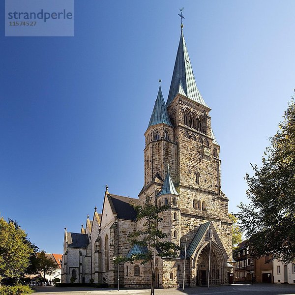 Katholische Pfarrkirche St. Laurentius  Warendorf  Münsterland  Nordrhein-Westfalen  Deutschland  Europa