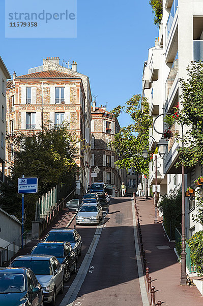 Frankreich  Vororte von Paris  Saint Cloud  Straße im Sommer