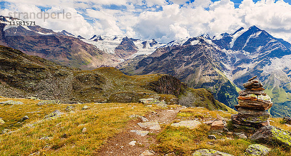 Felsstapel in den Bergen  Santa Caterina Valfurva  Bormio  Italien