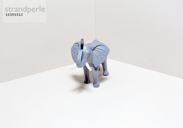 Spielzeug-Elefant