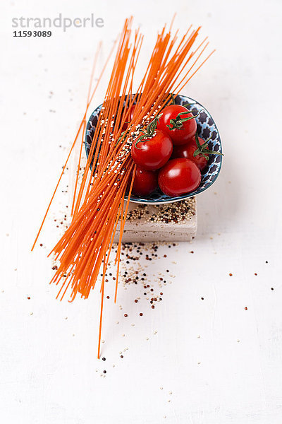 Quinoa-Tomaten-Spaghetti