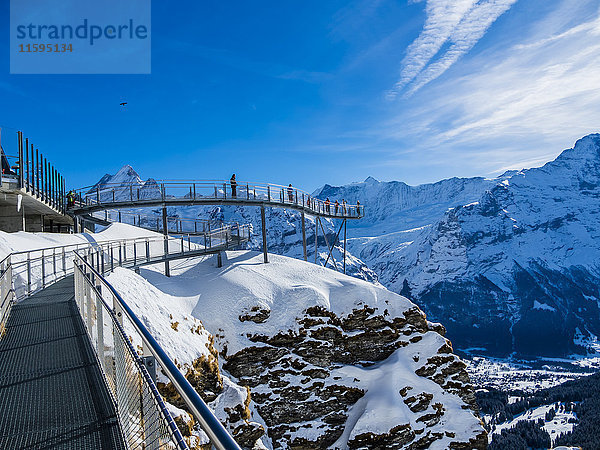 Schweiz  Kanton Bern  Grindelwald  Blick vom First Cliff Walk auf den Eiger
