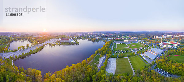 Deutschland  Bayern  Nürnberg  Dutzendteich  Reichsparteitagsgelände  Kongresshaus  Stadion