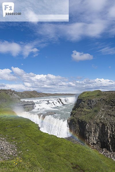 Gullfoss-Wasserfall  Regenbogen  Fluss Hvita  Island  Europa