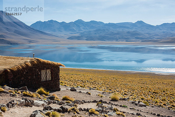 Hütte am Miscanti-See  San Pedro de Atacama  Chile