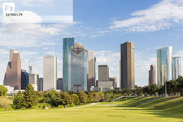 USA  Texas  Houston  Skyline und Eleanor Tinsley Park