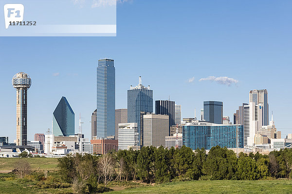 USA  Texas  Dallas  Skyline mit Reunion Tower