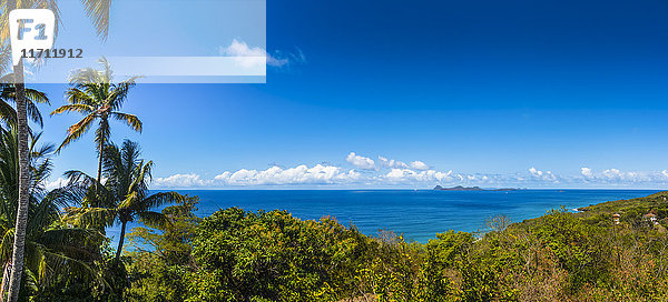 Antillen  Grenada  Saint George's  Blick auf die Karibik mit Ronde und Carriacou im Hintergrund