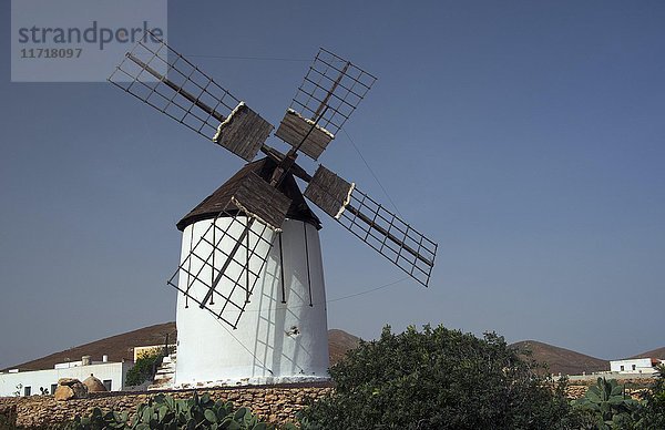 Windmühle  Pajara  Fuerteventura  Kanarische Inseln  Spanien  Europa