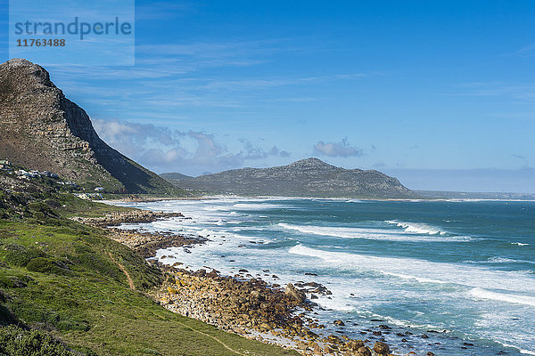 Blick über die Bucht  die zum Kap der Guten Hoffnung führt  Südafrika  Afrika