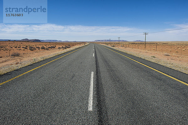 Straße Nr. 7 nach Namibia  Südafrika  Afrika