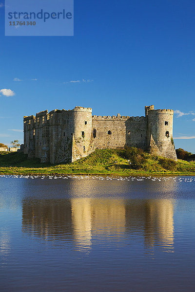 Carew Castle  Pembrokeshire  Westwales  Wales  Vereinigtes Königreich  Europa