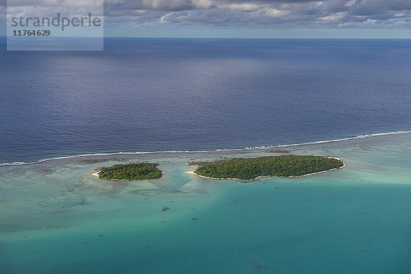 Luftaufnahme der Lagune von Aitutaki  Rarotonga und den Cookinseln  Südpazifik  Pazifik