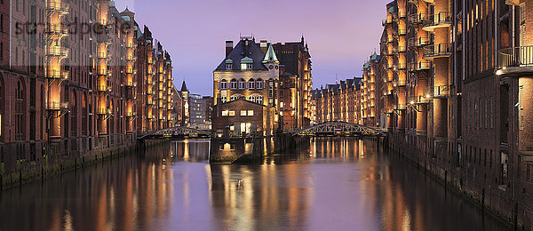 Wasserschloss  Speicherstadt  Hamburg  Hansestadt  Deutschland  Europa