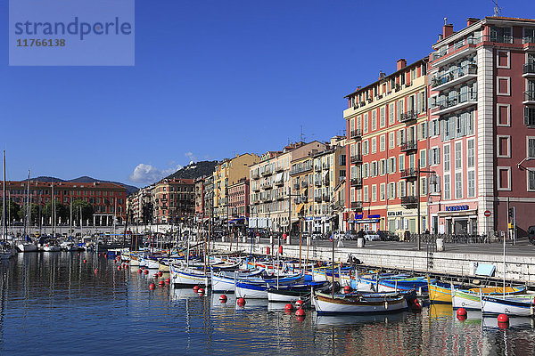 Port Lympia  Hafen  Nizza  Alpes Maritimes  Côte d'Azur  Provence  Côte d'Azur  Frankreich  Europa