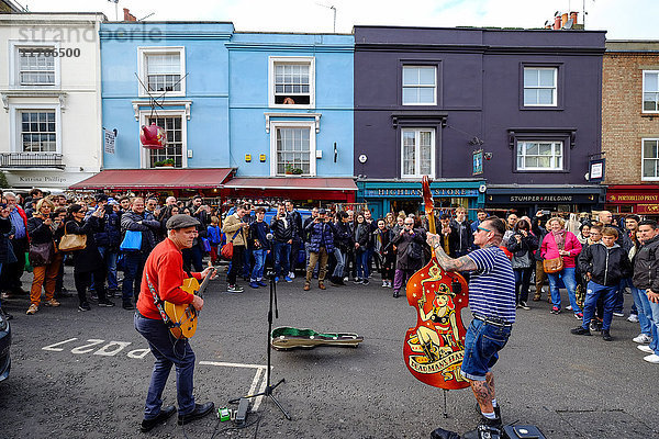 Straßenmusiker  Portobello Road  London  England  Vereinigtes Königreich  Europa
