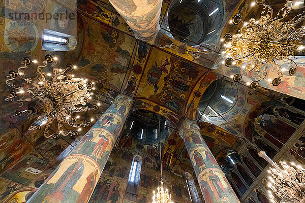 Innenraum der Verkündigungskathedrale  Kreml  UNESCO-Weltkulturerbe  Moskau  Russland  Europa