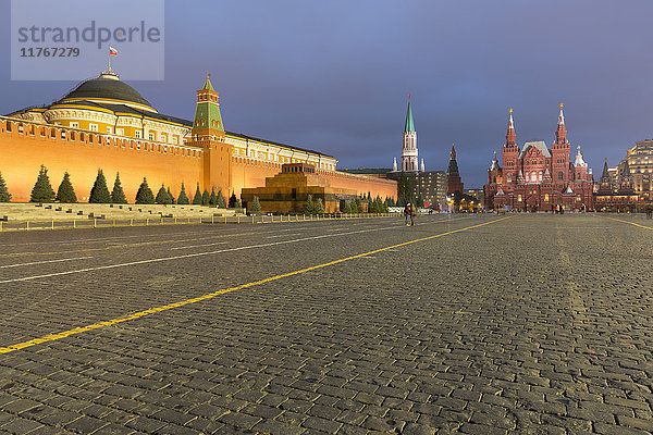 Roter Platz  Lenins Grabmal und das Staatliche Historische Museum  Moskau  Russland  Europa