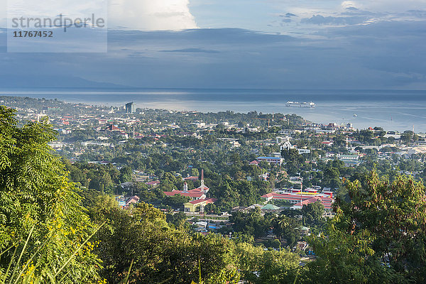 Blick über Dili  Hauptstadt von Osttimor  Südostasien  Asien