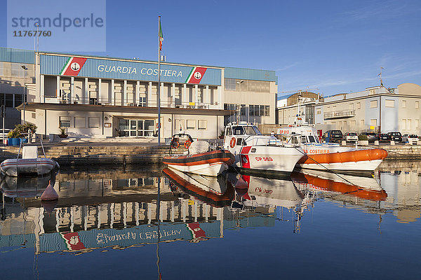 Küstenwache (Guardia Costiera)  Viareggio  Toskana  Italien  Europa