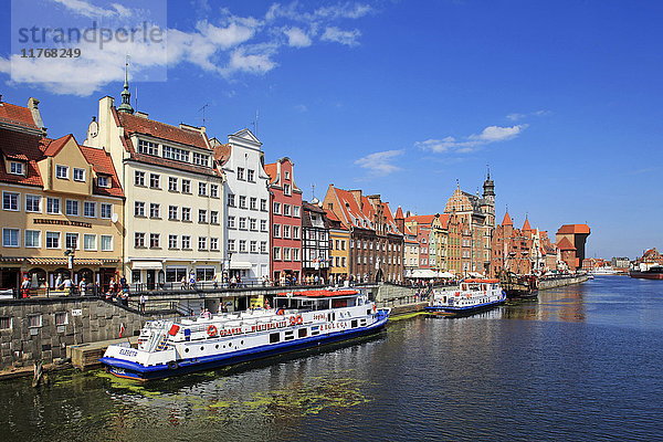 Motlawa Flussufer mit der Altstadt von Danzig  Danzig  Pommern  Polen  Europa