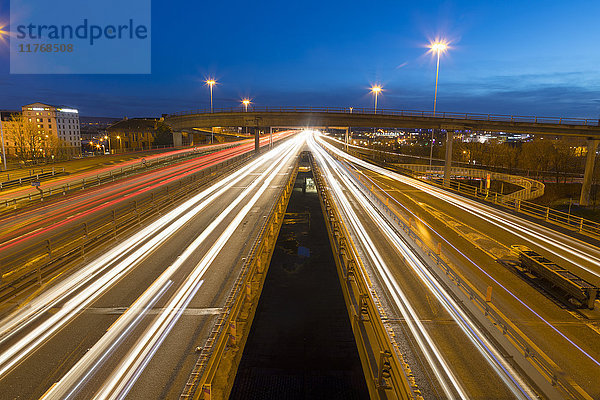 M8 Autobahnampel  Kingston Bridge  Glasgow  Schottland  Vereinigtes Königreich  Europa