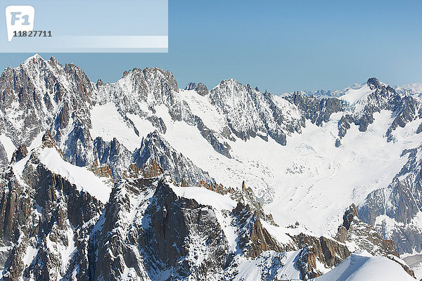 Verschneite Berglandschaft  Chamonix  Frankreich