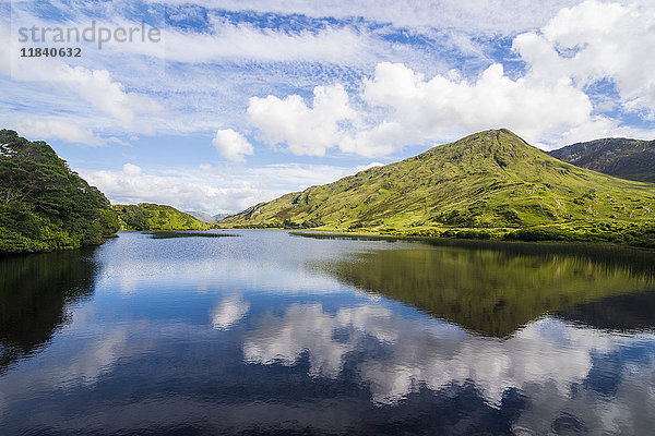 Kylemore Abbey  Connemara National Park  Grafschaft Galway  Connacht  Republik Irland  Europa