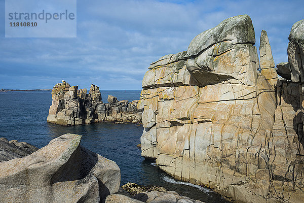 Riesige Granitfelsen auf St. Mary's  Isles of Scilly  England  Vereinigtes Königreich  Europa