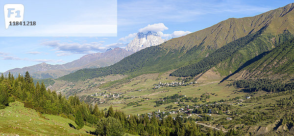 Bergdorf Mulhaki  Mestia  Region Svaneti  Georgien  Zentralasien  Asien