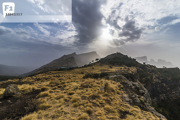 Sonnenuntergang über dem Simien Mountains National Park  UNESCO Weltkulturerbe  Debarq  Äthiopien  Afrika